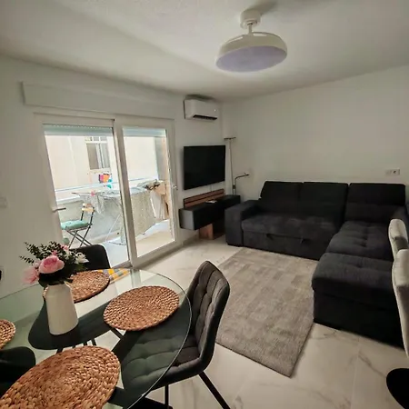 La Casa Datskovi Apartment Torrevieja